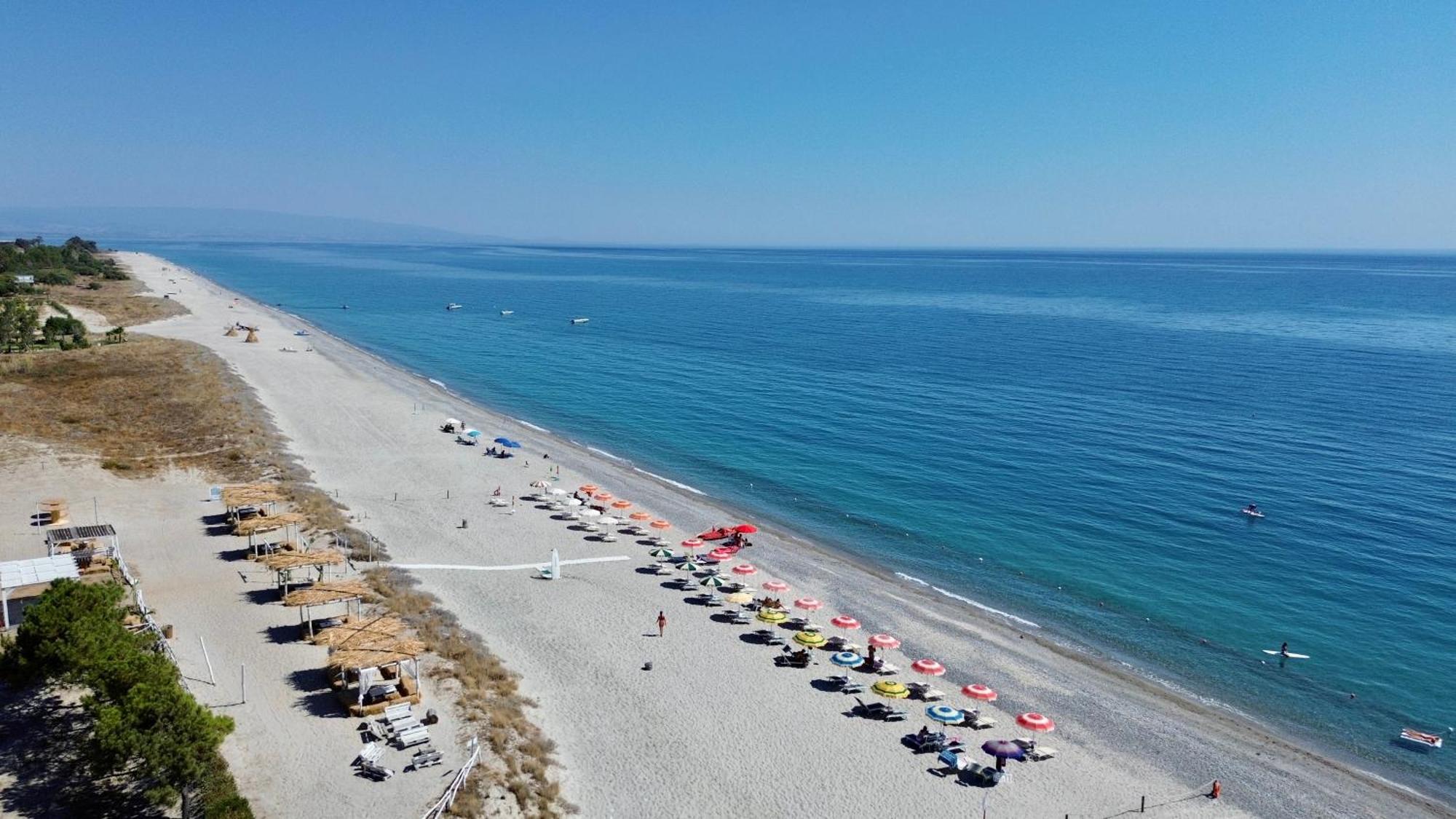 Villaggio Camping Poseidon - Bungalows & Rooms With Sea View In Nature Santa Caterina Dello Ionio Marina Luaran gambar